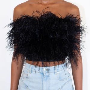 FEATHER TOP